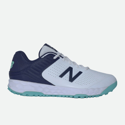 New Balance CK 4020 J4 Rubber Cricket Shoes