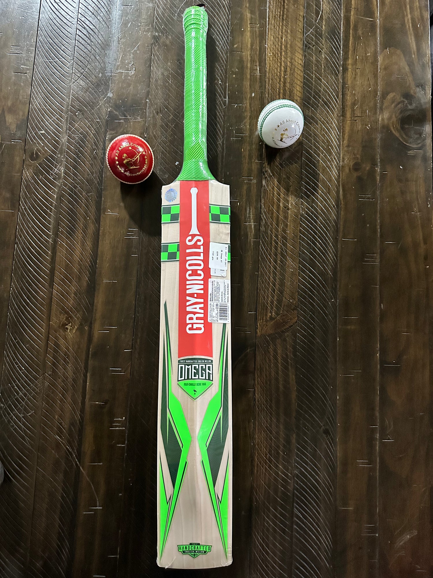 gray nicolls omega