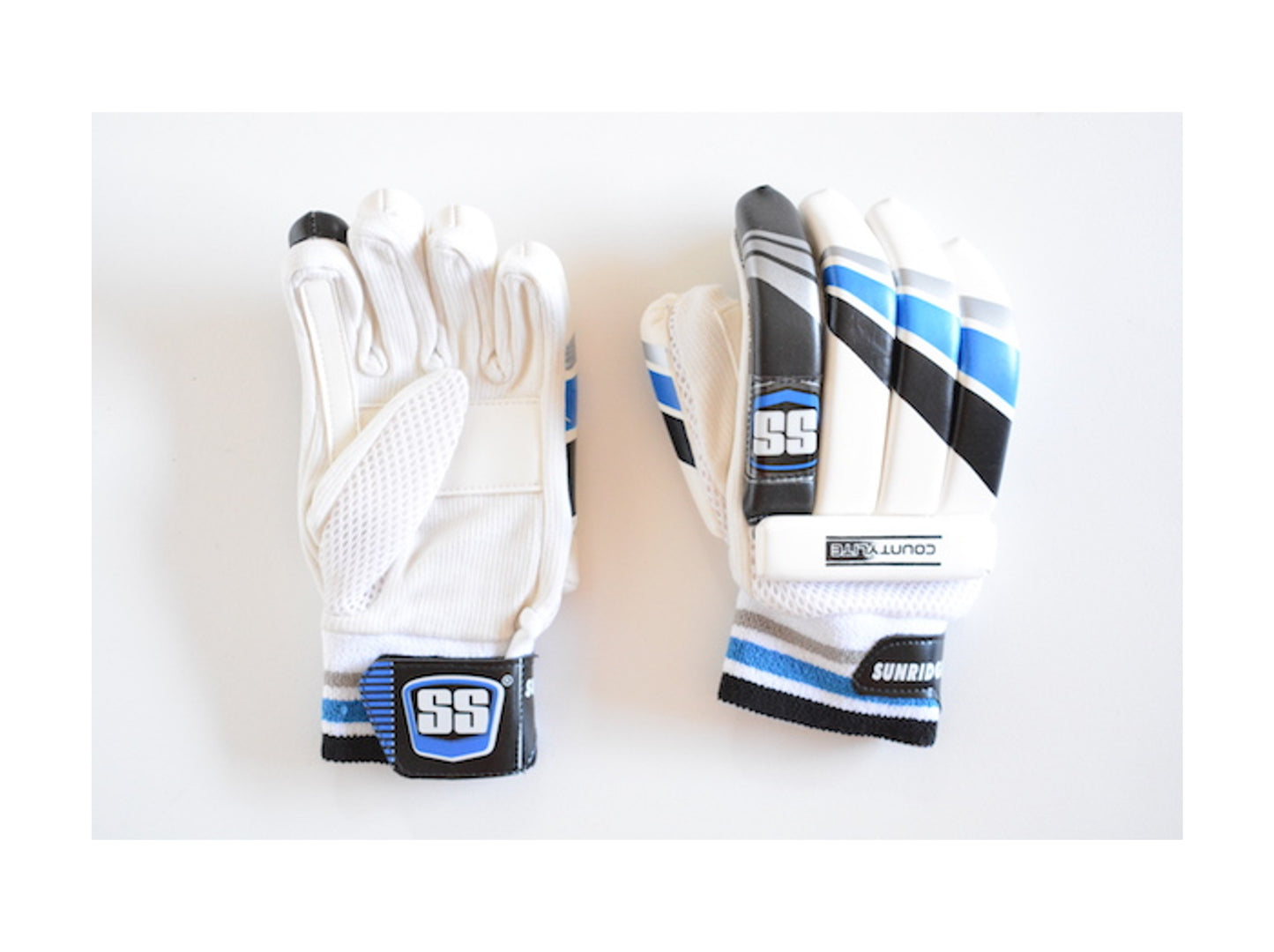 SS County Lite Batting Gloves